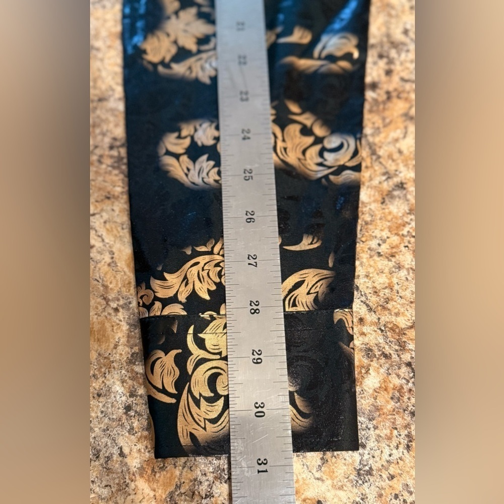 Pavini Mens Size Medium Button Up Casual Dress Shirt Black And Golden Paisley - Picture 9 of 13